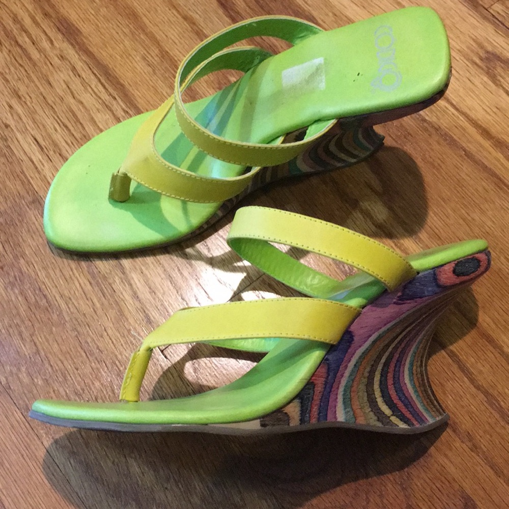 Colorful wedges
